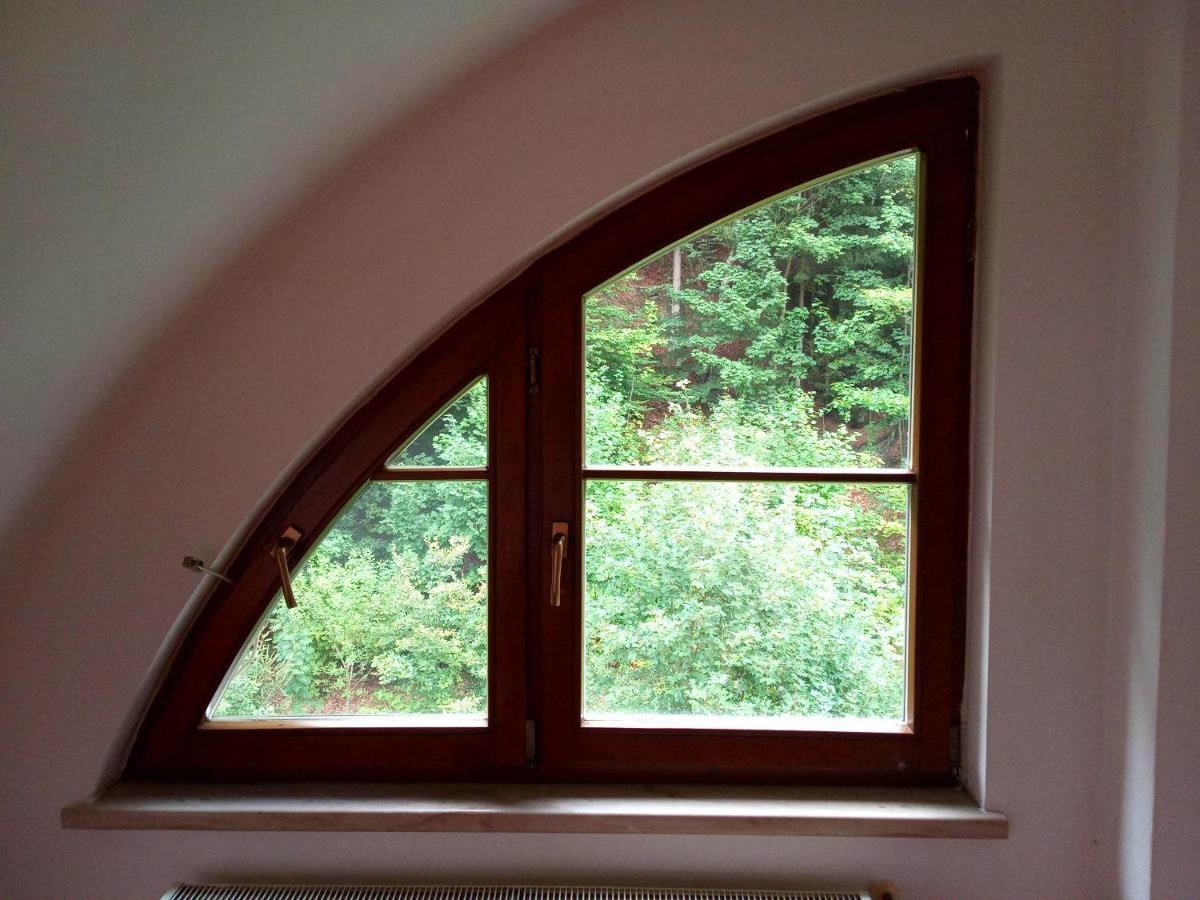 Apartment Attic Яхимов Экстерьер фото